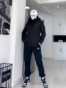 Nike Sportswear Club Fleece Logo鬆緊腰束腳長款運動長褲 男款 黑色 - 黑色 - 查看 9