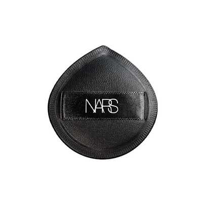 Nars Professional Makeup Powder Puff, Flat Leather Texture Design, Targeted Application And Convenient Retouch
