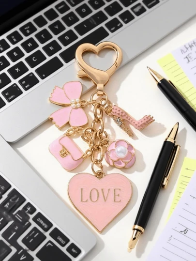 粉色化妆包心形滴油钥匙扣，可爱小巧迷你韩版装饰包挂件礼品，适用于制作背包扣、钥匙扣、钱包挂件，合金材质，手提包挂件，钱包挂件
