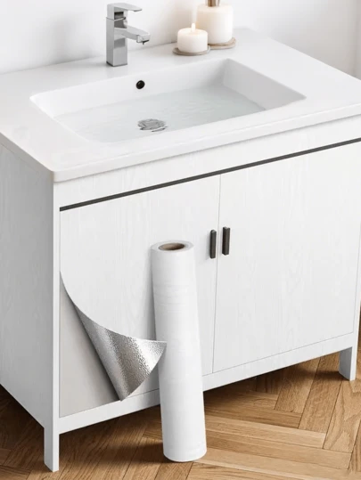 白色木纹自粘墙纸，可撕贴可移除装饰墙面覆盖乙烯基薄膜，适用于货架衬垫、家具、厨房橱柜、浴室台面、抽屉等。