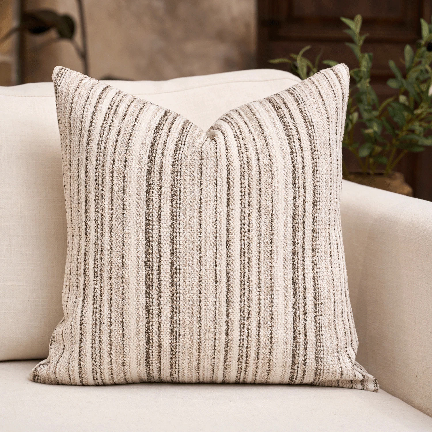 1 pezzo Federa per cuscino decorativo di lusso con texture bouclé quadrata, adatta per divano, soggiorno, camera da letto, stile fattoria, può essere anche usata come regalo, senza inserto per cuscino - Cachi-Beige - Visualizzare 1