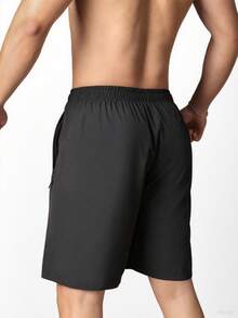 Two-Pack Of Men's Elastic Athletic Shorts With An Elastic Waistband And Zippered Pockets. Suitable For Sports, Fitness, Hiking, Outdoor Activities, Basketball, Soccer, Golf, Etc. A Great Gift For Men, Especially For Valentine's Day. - 黑色+深灰 - 查看 3
