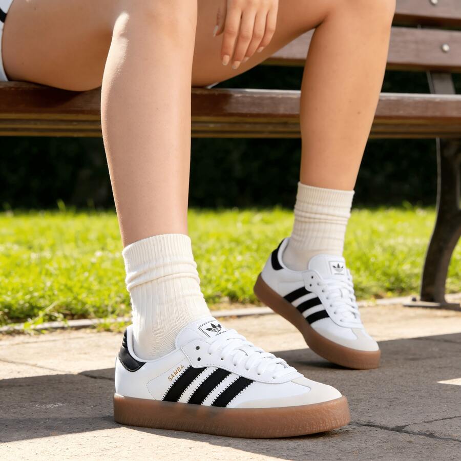 Adidas 3-Leaf Clover Women's Retro Contrast Color Sneakers, SAMBAE W, Lightweight & Comfortable Low-Top Lace-Up Casual Shoes With Translucent Rubber Outsole & Elegant Embroidered 3-Stripes - JI1349 - View 1