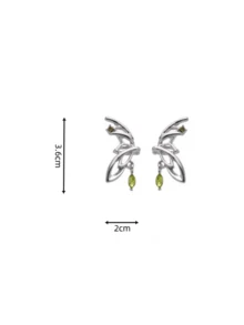 1 Pair Elegant Butterfly Wing Ear Cuff Earrings, Fairy Design, Fashionable Earrings For Women Without Pierced Ears - Silver - View 4