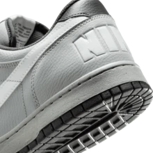 Big Nike Comfort Low-Top Sneakers Men's Grey 355152-017 - Grey - View 7