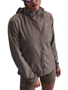 Nike Swift Repel 連帽柔軟透氣外套外套女用貂棕 - 貂棕 - 查看 2