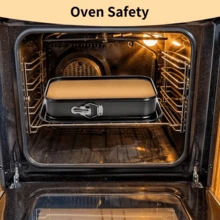 High-Quality Non-Stick Carbon Steel Springform Cake Pan Featuring A Removable Base, Designed To Be Leak-Proof And Easy To Clean, Ideal For Making Cheesecakes, Brownies, And Festive Cakes During The Holidays, Equipped With A Secure Latch - Grey - View 3