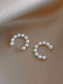 1 par de pendientes de clip con perlas falsas, con forma de hueso en forma de C, minimalistas y de moda, adecuados para mujeres, accesorio de moda, regalo de cumpleaños, uso diario (cantidad de perlas al azar) - Dorado - Ver 2