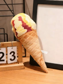 创意逼真冰淇淋毛绒抱枕，可爱沙发靠垫，趣味食物毛绒抱枕，送给男孩女孩的绝佳礼物；会动的大象毛绒玩偶，木制玩偶，儿童节、生日、派对礼物、感恩节、复活节礼物 - 彩色 - 查看 4