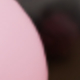 黑色淡粉