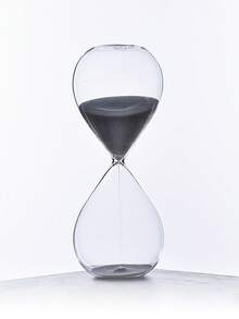 1 件 5 分钟沙漏计时器，透明玻璃，多种颜色沙色可选，适合客厅、卧室、书房和办公室的桌面装饰 - 彩色 - 查看 8