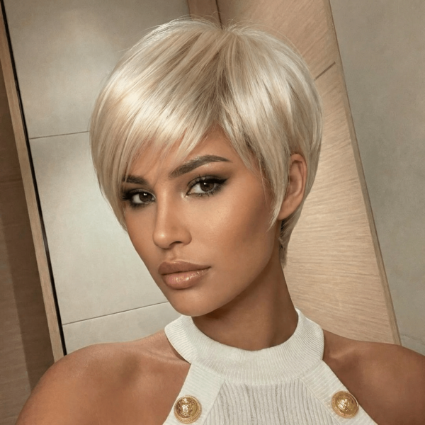 Ladies' Gold Short Wig, High-Quality Synthetic Wig With Short Straight Hair And Bangs, Breathable Rose Mesh Cap, Basic Style, Suitable For Daily Wear, Holiday Party Wig