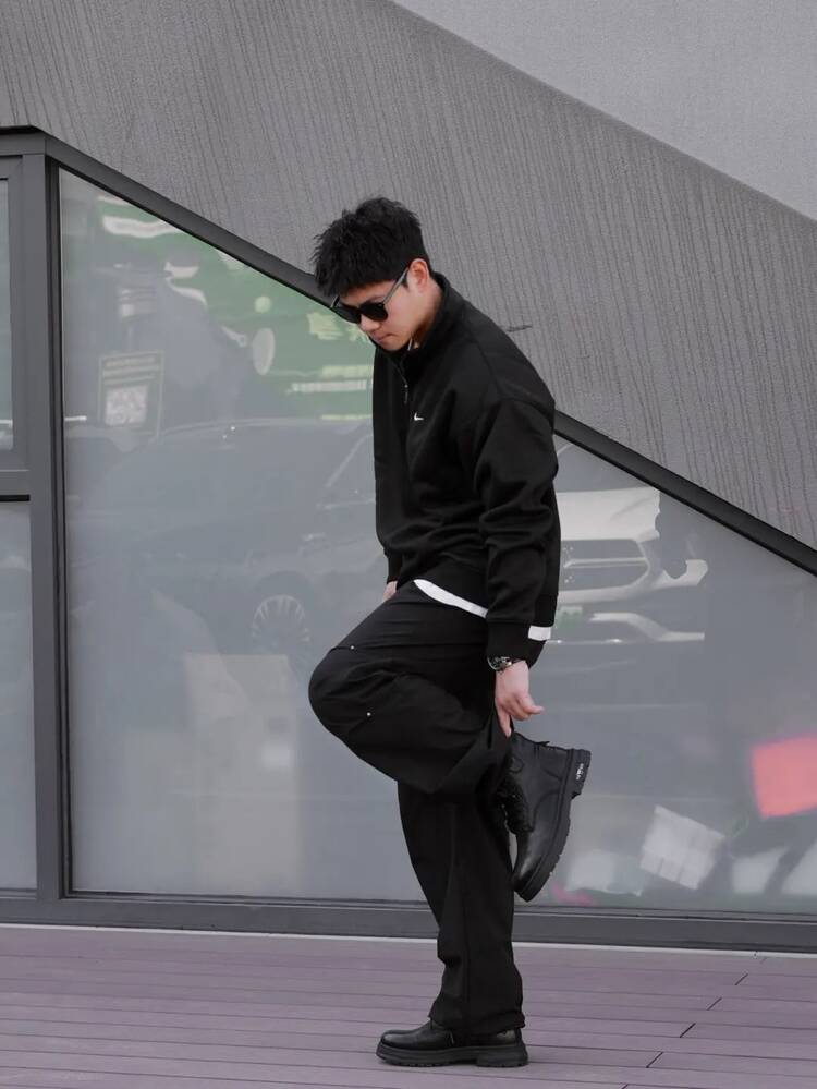Nike Solo Swoosh 纯色标志刺绣半拉链长袖卫衣，黑色 - 黑色 - 查看 9
