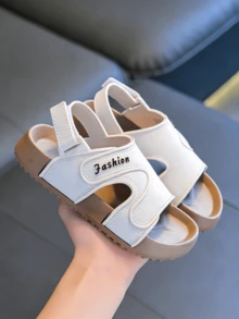 Caweiny Sandal Anak Musim Panas Berongga dengan Perekat Velcro, Sandal Anak Laki-laki Kasual Bernapas dengan Sol Lembut untuk Remaja. - Putih - View 5