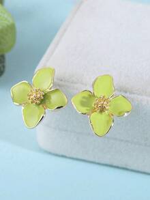 1 Pair Colorful Enamel Four-Petal Flower Stud Earrings For Women, Versatile & Sweet, Suitable For Daily Wear, Vacation, Gift - 綠色 - 查看 9