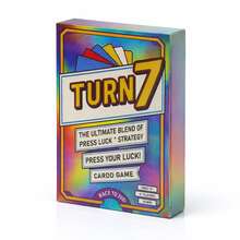 《TURN 7》是一款快节奏的卡牌游戏，适合家庭之夜——刺激的冒险策略桌面挑战——充满风险与回报的派对乐趣——便携式旅行设计——易于上手，适合多人游戏——社交聚会和竞技策略的理想之选。 - 薄荷綠 - 查看 5