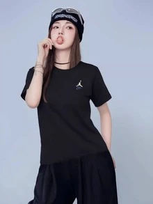 Nike Jordan Rare Air Comfortable, Stylish, Casual, Versatile Solid Color Short-Sleeve T-Shirt For Men, Black - Black - View 9