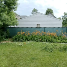 加厚PVC隐私保护屏，可调节室内/室外隐私屏障，带孔和支架，适用于墙壁、花园、阳台、庭院，防攀爬网格，户外围栏隐私屏 - 1件墨綠色 - 查看 13