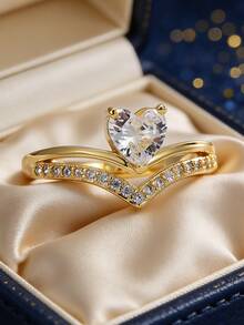 Women's Gold-Plated Cubic Zirconia Ring, Minimalist Heart-Shaped Main Stone, V-Shaped Band Design, Versatile & Elegant, Suitable For Daily Commute/Work, Great Birthday Gift For Fashionista - Gold - View 3