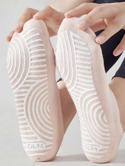 6双装防滑瑜伽普拉提袜 - 女士透气加厚运动袜