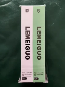 包裝高級牙刷，適合旅行攜帶，輕巧易用，為敏感牙齒提供額外牙齦保護。超軟毛牙刷為敏感牙齦提供額外保護，防止口臭與牙齦出血。 - 彩色 - 查看 24
