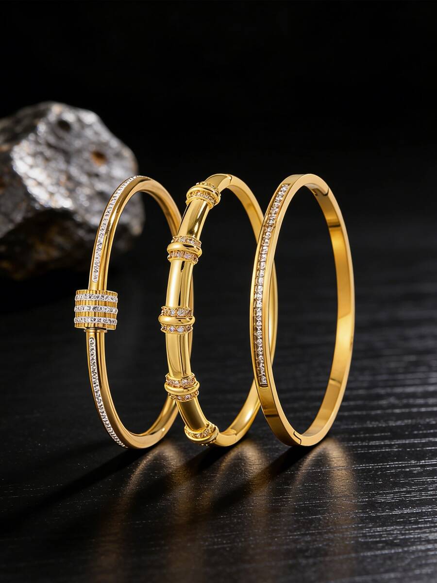 3/1件 - 多功能三件套手链，结合不锈钢和铜，展现低调奢华，锆石细节为基本设计增添光彩。 - 金色 - 查看 1