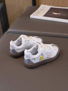 1 Pair High Quality Breathable Non-Slip Toddler Canvas Shoes, Children Sports Shoes - Beige - View 5