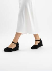 Soraia 女士坡跟涼鞋，麻布厚底，舒適，扣環設計，織物材質。 ✅ 西班牙大陸地區 24/72 小時送達。波西米亞風。時尚。度假。波西米亞風。簡約。優雅。波西米亞風。搭扣。 - 黑色 - 查看 2