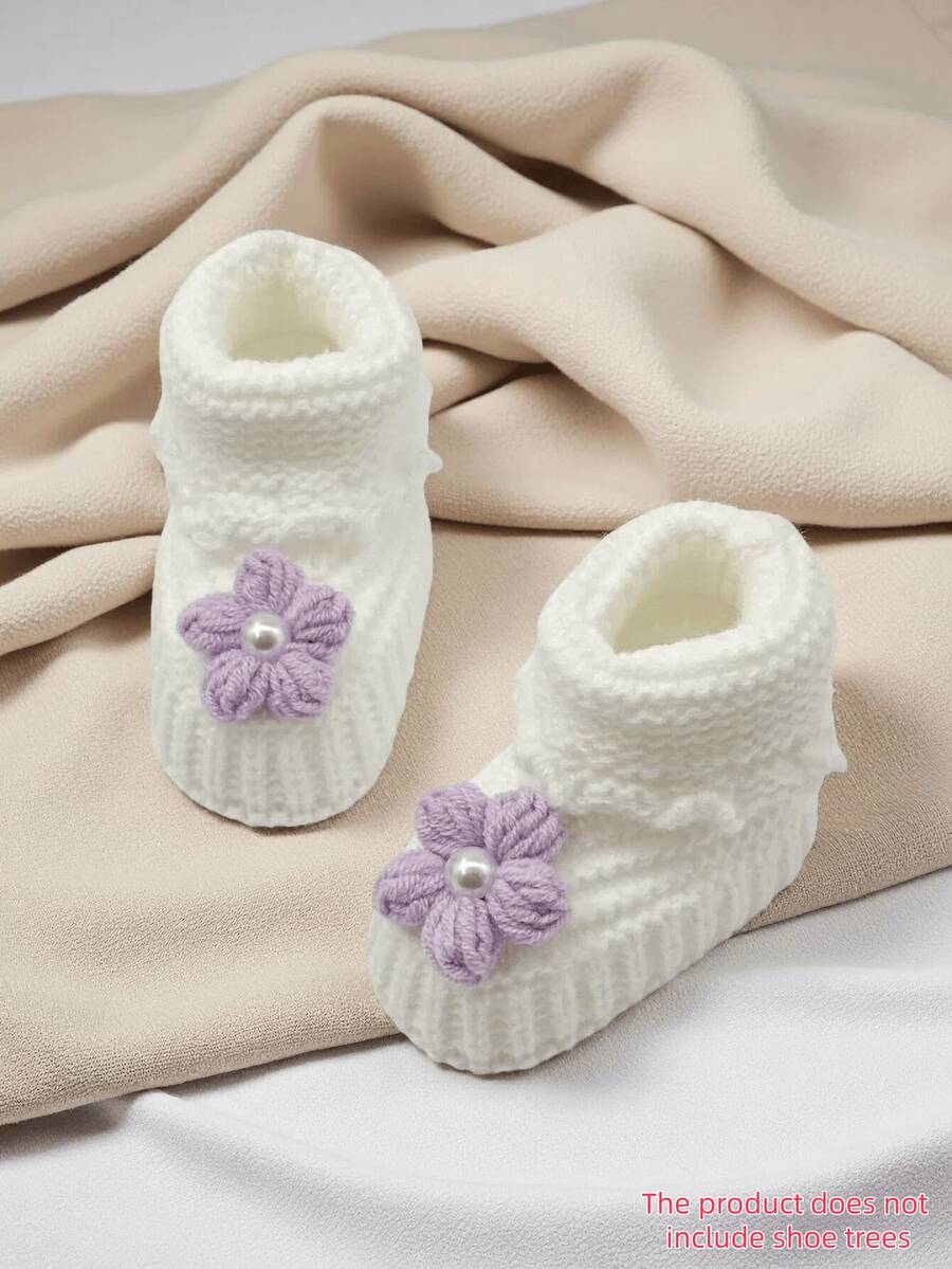 1 Pair Handmade Crochet Flower Infant Booties, White Infant Crib Shoes - Mauve Purple - View 1