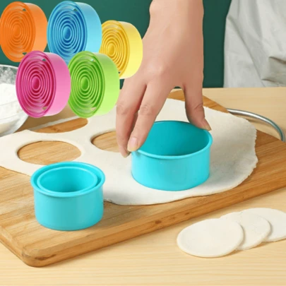 8pcs Plastic Cookie Dough Cutter, Gummy Candy Mold, Cookie Maker, Round Baking Accessories, Cake Mold, Dumpling Mold, For DIY Delicious Foods