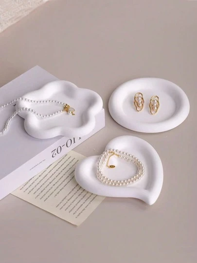 1PC Large Capacity Exquisite Creative Flower, Heart, Round Pattern Plaster Tray, Multifunctional Jewelry Storage Tray, Earrings, Necklace, Bracelet Storage Box, Home Decorations, Photography Props, Cosmetics Storage Box, Suitable For Living Room, Office, Home Decoration, Dresser Storage Rack, Desktop Tray, Decorations, Holiday Gifts,Room Décor