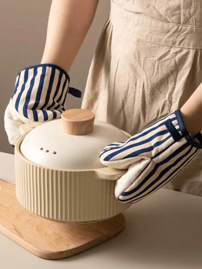 1개/2개 내열 오븐 장갑 - 폴리에스터 베이킹 장갑, 스트라이프 디자인, 단열, 그릴, 베이킹 및 야외 요리에 적합 - 인체공학적 주방 액세서리, 세련된 조리기구, 오븐 장갑 및 냄비 받침