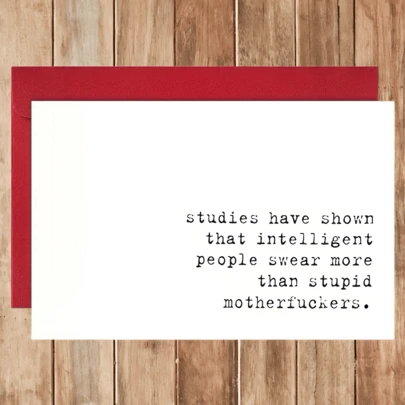 1 张搞笑贺卡 - 大胆诙谐的语录和讽刺格言 - 生日及任何场合的完美之选 - 送给聪明又口无遮拦的人的祝福。