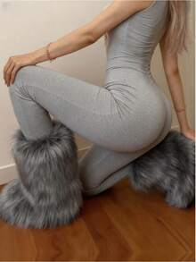 New Winter Warm Plush Faux Fur Snow Boots For Women - Dark Grey & Brown & Black Ankle Booties With Soft Lining, Cozy Slip-On Design For Cold Weather Outdoor & Indoor Wear Unisex Short Ankle Faux Raccoon Fur Snow Boots - Solid Classic Color, Super Smooth Fur Touches The Ground, Perfect For Christmas & Halloween, Y2K Style! Y2K Fashion Men's & Women's Snow Boots - Faux Raccoon Fur, Silky Smooth Floor-Reaching Fur, Solid Classic Shade, Ideal For Christmas & Halloween! Short Ankle Unisex Snow Boots With Faux Raccoon Fur - Solid Classic Color, Ultra-Smooth Fur Hits The Ground, Must-Have For Christmas & Halloween, Edgy Y2K Vibe! Christmas & Halloween Essential Faux Raccoon Fur Snow Boots (Unisex) - Solid Classic Hue, Smooth Fur Touches The Floor, Stylish Y2K Look! Y2K Short Ankle Snow Boots For Men & Women - Faux Raccoon Fur, Super Smooth Floor-Length Fur, Solid Classic Color, Great For Christmas & Halloween Celebrations! - Màu xám lót lông cừu - Xem 2