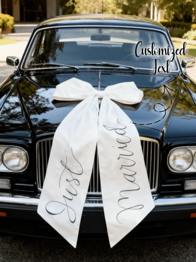 Lazo grande personalizado para auto - Texto personalizable para decoración de auto de boda, elegante lazo blanco de satén para el frente del auto de la novia, accesorio de despedida de boda con letra personalizable adecuado para autos clásicos y modernos