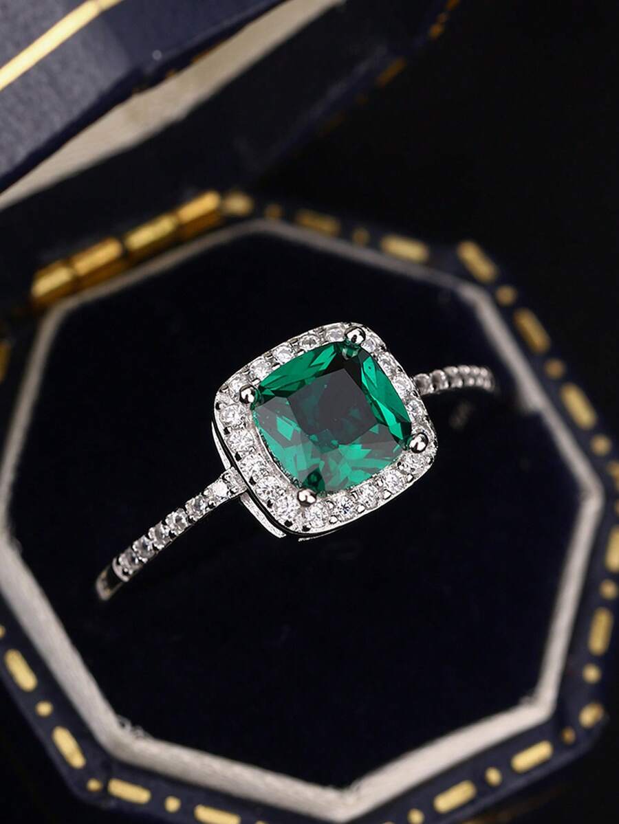 1枚925纯银镀铂金奢华高档绿色锆石镶嵌结婚戒指，方形方糖造型，小众高端银饰，送给女友的优雅礼物 - 綠色 - 查看 1