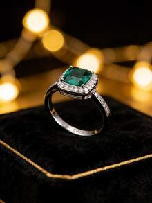 1枚925纯银镀铂金奢华高档绿色锆石镶嵌结婚戒指，方形方糖造型，小众高端银饰，送给女友的优雅礼物 - 綠色 - 查看 6