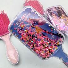 1 chiếc lược đệm tóc thiết kế theo phong cách K-Pop, lược chải tóc chống tĩnh điện, mềm mại, có chức năng massage, dùng tại nhà. - Những cô gái thợ săn quỷ - Xem 10