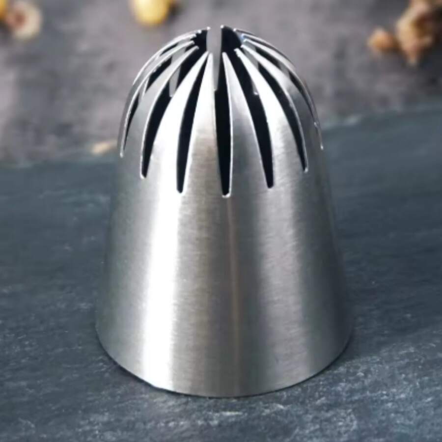 Bico de Confeitar 901 Grande Sem Emenda Profissional Inox Confeitaria Decorar Doces Bolos Chantilly - Prata - Visão 1