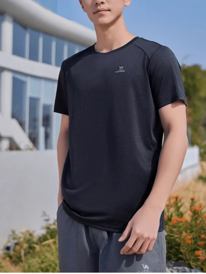 CAMEL CROWN Men's Outdoor Quick-Drying T-Shirt, Summer Thin, Breathable, Moisture-Wicking, Cooling, Sun Protection, Crew Neck Short-Sleeved T-Shirt