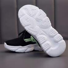 Tenis de Niña Zapatos para Niña Deportivos Casuales de Tejido de Punto Malla Transpirable con Diseño de Oso Calzado Infantil Cómodo con Cordones Suela Gruesa Antideslizante Resistente al Desgaste Zapatillas Deportivas Ligeras y Suaves para Correr Caminar y Uso Diario Moda Infantil Versátil Elegante - Negro - Ver 8