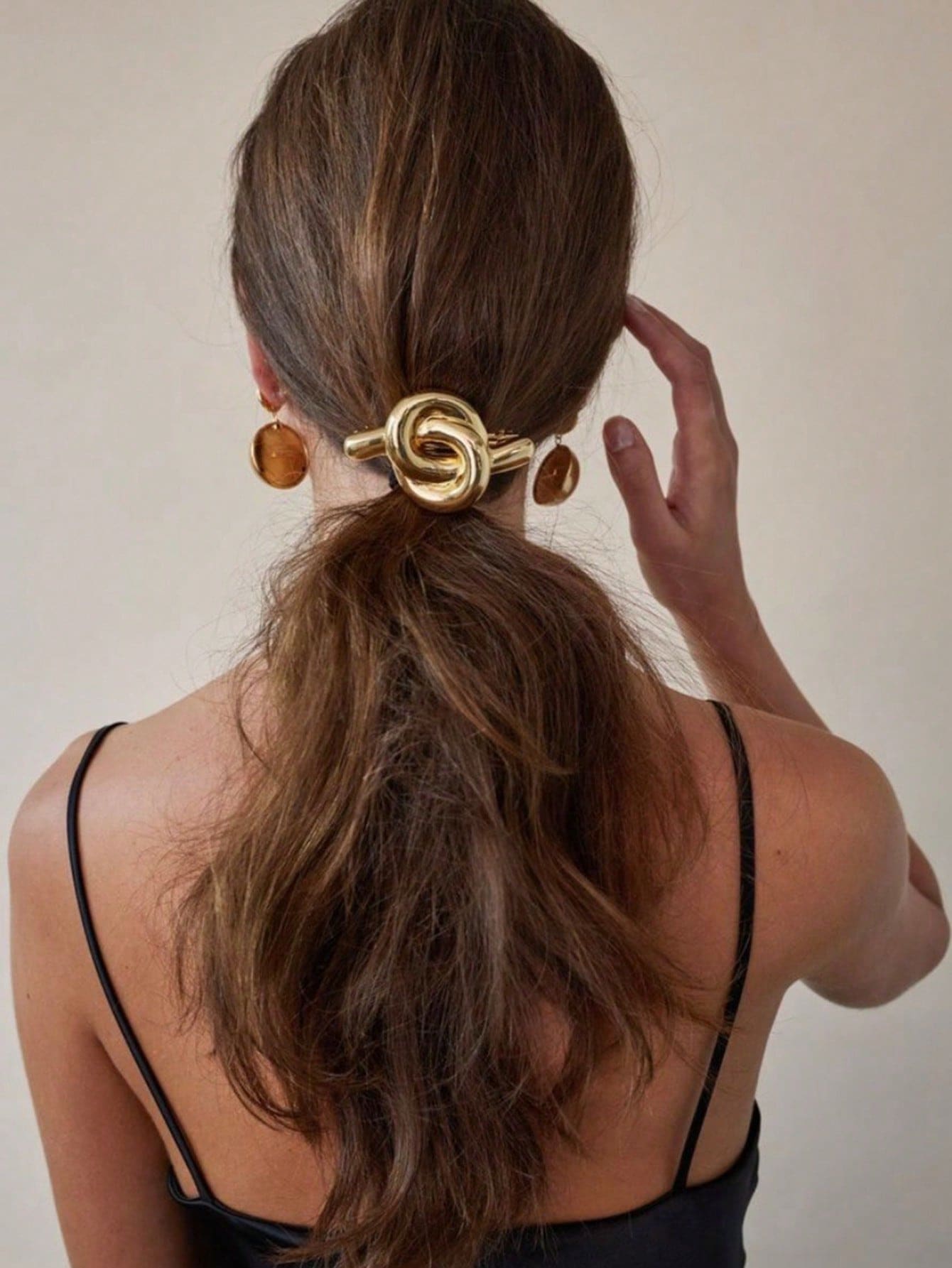 1pc Metallic Smooth Elastic Hair Scrunchie, Retro Fashion Hair Accessory Ponytail Holder Hair Elastics Hair Rubber Bands Hair Rope Elastic Hair Tie Beauty Home Hair Accessories - Gold - View 1