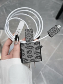 豹纹嘴唇男孩图案充电器保护套套装，兼容18W/20W适配器，兼容 13/14/15 - 充电器保护套套装，适合作为礼物 - 彩色 - 查看 2