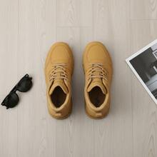 Tenis para hombre Calzado casual de cuero sintético PU tipo bota de caña alta con cordones Zapatillas deportivas de moda urbana estilo callejero cómodas y transpirables Suela gruesa antideslizante resistente al desgaste Zapatos tipo skateboard informales ligeros y versátiles para uso diario  deportiva moderna Calzado masculino minimalista duradero suave_ - Caqui - Ver 2