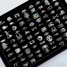 Bộ 20 chiếc nhẫn hình đầu lâu nhện phong cách punk cổ điển, phù hợp cho cả nam và nữ, có thể phối nhiều kiểu, phong cách gothic u tối, thích hợp cho Halloween, tiệc tùng, các dịp lễ hội. - Bộ 20 chiếc nhẫn phong cách Punk Hip Hop hỗn hợp - Xem 1