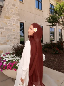 2pcs/1pc Wide-Brim Chiffon Scarf For Women, Fashionable Breathable Long Scarf, Muslim Hijab Headscarf, Suitable For Daily Comfortable And Versatile Wear - Wide-brimmed Headscarf - View 4