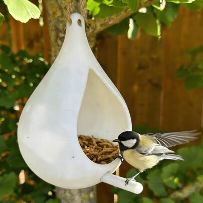 Outdoor Water Drop Bird Feeder, Large Capacity Hanging Bird Feeder Suitable For Garden, Lawn, Patio, Backyard, Ideal For Feeding Small Birds (Hummingbirds, Sparrows)