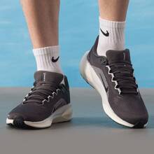 Nike Air Zoom Pegasus 41 飛馬 跑鞋 緩震透氣輕便回彈訓練防滑經典舒適 男款 - 深棕色 - 查看 5