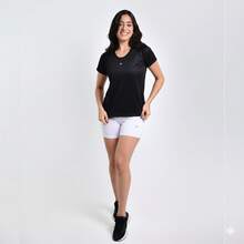 Women's Gym Set: Dry Fit T-Shirt + Sports Fitness Shorts | Ideal Set For The Gym And Everyday Wear | Women's Fitness Kit – Dry Fit T-Shirt + Shorts - 黑白短褲 - 查看 2