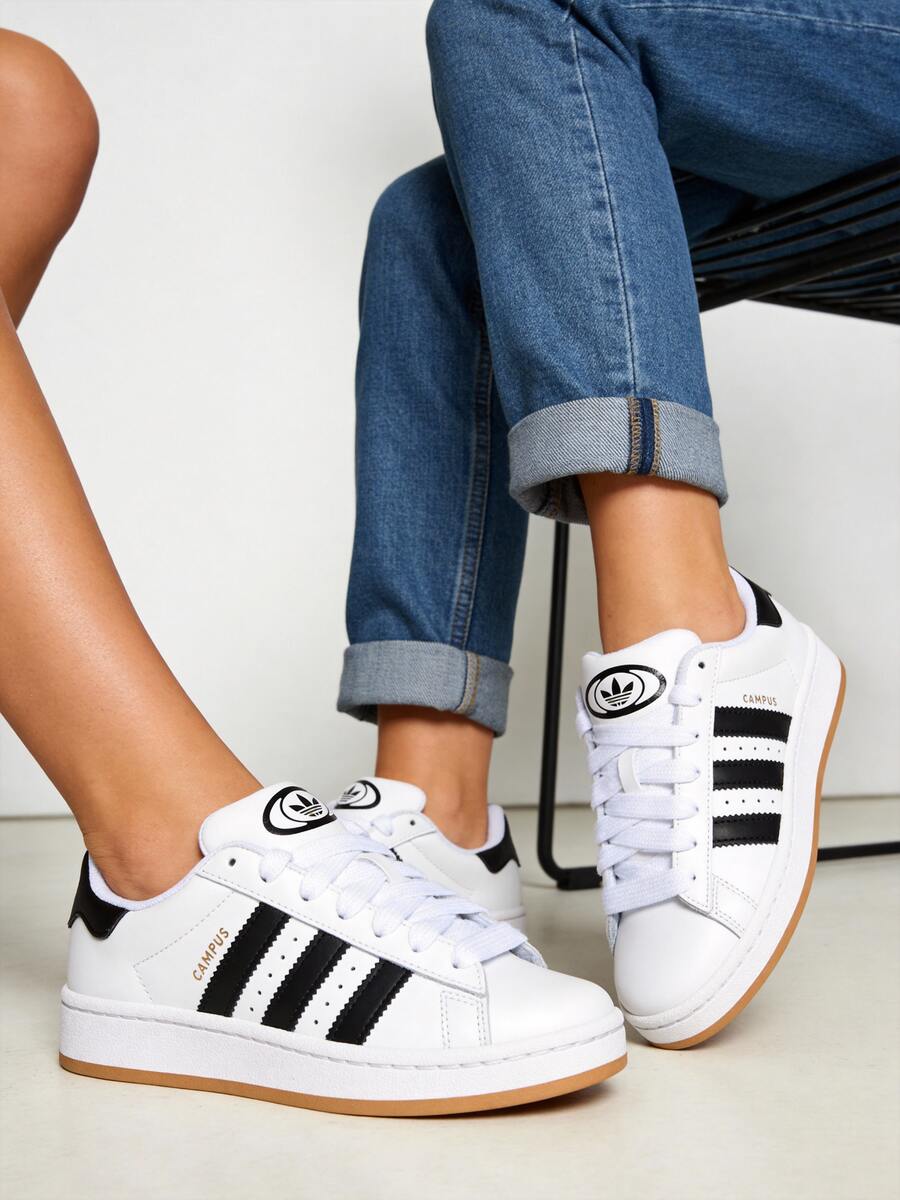 Adidas Originals 男女通用校园00年代风格运动鞋，舒适轻便低帮缓震复古休闲运动鞋 JP9998 - 白/黑色 - 查看 1